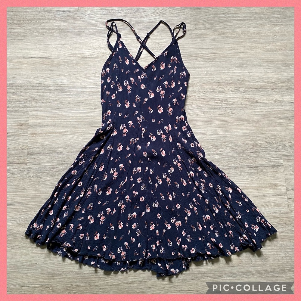 🌸AEO FLORAL DRESS🌸